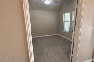 673 S Heights Dr, Crowley, TX 76036 - Photo 2