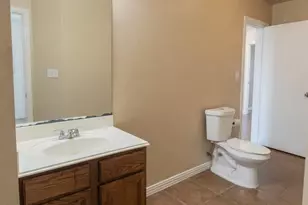 673 S Heights Dr, Crowley, TX 76036 - Photo 14