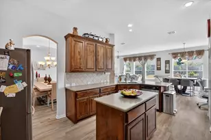 702 Cross Meadow Blvd, Mansfield, TX 76063 - Photo 10