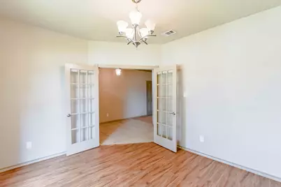 1709 Wild Deer Way, Arlington, TX 76002 - Photo 6