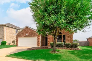 1709 Wild Deer Way, Arlington, TX 76002 - Photo 2