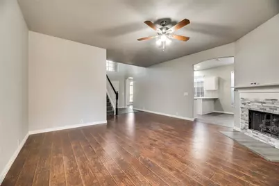 216 Touchdown Drive, Irving, TX 75063 - Photo 10