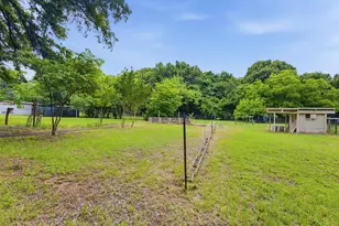 3917 Hidden Lake Ct, Alvarado, TX 76009 - Photo 34