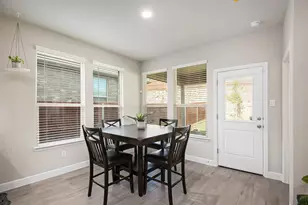 229 Dunmore Dr, Fort Worth, TX 76052 - Photo 6