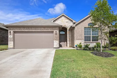 229 Dunmore Drive, Fort Worth, TX 76052 - Photo 2