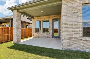 1037 Clayton St, Aubrey, TX 76227 - Photo 36