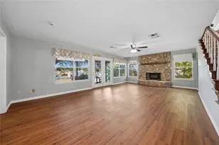 158 Baywood Blvd, Mabank, TX 75156 - Photo 2