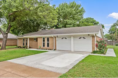 217 Glenn Drive, Hurst, TX 76053 - Photo 34