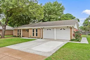 217 Glenn Dr, Hurst, TX 76053 - Photo 34