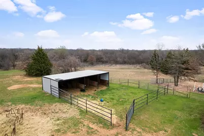 294 County Road 3386, Paradise, TX 76073 - Photo 12