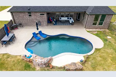 294 County Road 3386, Paradise, TX 76073 - Photo 2