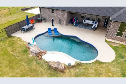 294 County Road 3386, Paradise, TX 76073 - Photo 32