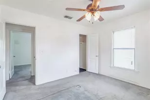4941 Gilbert Dr, Fort Worth, TX 76116 - Photo 6