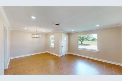 3201 Lakeland Street, Fort Worth, TX 76111 - Photo 2