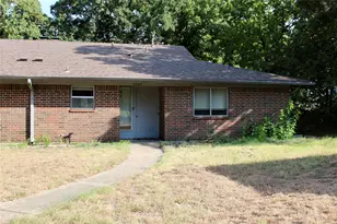 2207 Canterbury Ct, Denton, TX 76205 - Photo 1