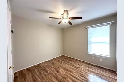 809 Essex Drive, McKinney, TX 75071 - Photo 14