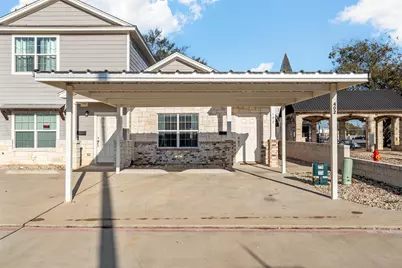 402 Spring Street, McGregor, TX 76657 - Photo 2