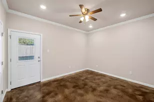 402 Spring St, McGregor, TX 76657 - Photo 10