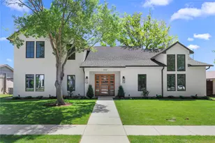 10930 Beauty Ln, Dallas, TX 75229 - Photo 2