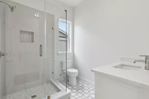 10930 Beauty Ln, Dallas, TX 75229 - Photo 34