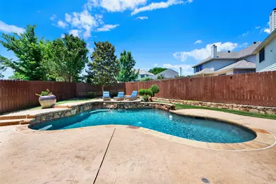 3024 Greenway Drive, Burleson, TX 76028 - Photo 18