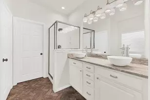 3024 Greenway Dr, Burleson, TX 76028 - Photo 12
