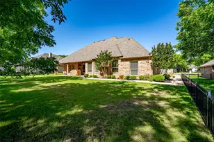 6417 Colonial Dr, Granbury, TX 76049 - Photo 32