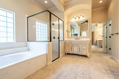 6417 Colonial Drive, Granbury, TX 76049 - Photo 24