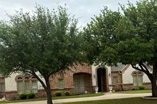 6417 Colonial Dr, Granbury, TX 76049 - Photo 1