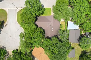 5800 Thoreau Ln, Arlington, TX 76016 - Photo 38