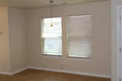502 Bellevue Lane, Arlington, TX 76012 - Photo 10