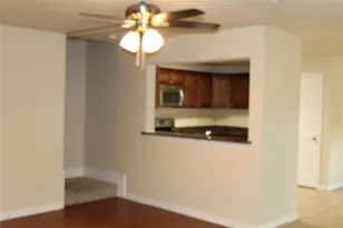 502 Bellevue Ln, Arlington, TX 76012 - Photo 14