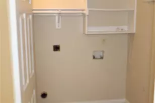 502 Bellevue Ln, Arlington, TX 76012 - Photo 12