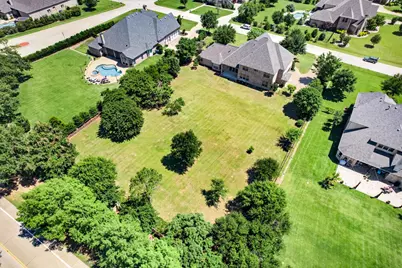 5504 Lake Geneva Court, Flower Mound, TX 75022 - Photo 4
