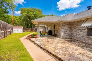 217 Spruce Cir, Azle, TX 76020 - Photo 36