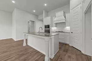 1041 Clayton St, Aubrey, TX 76227 - Photo 8