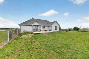 7145 Donald Rd, Krum, TX 76249 - Photo 32