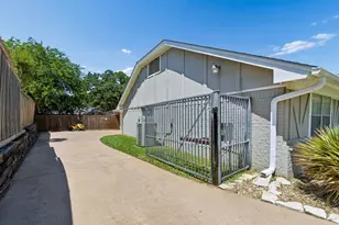 2605 Collard Rd, Arlington, TX 76017 - Photo 6