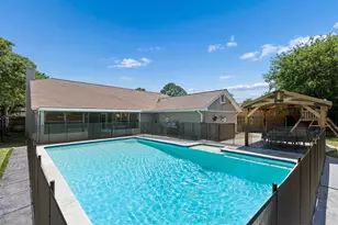 2605 Collard Rd, Arlington, TX 76017 - Photo 32