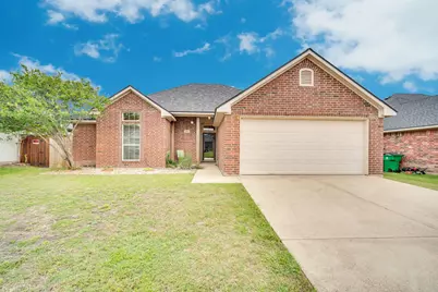 614 Jordan Lane, Waxahachie, TX 75165 - Photo 1
