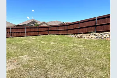 5552 Rollins Drive, Krum, TX 76249 - Photo 16