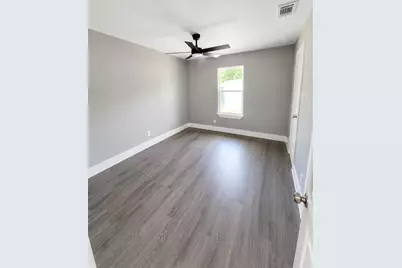 106 N 4th Street, Crandall, TX 75114 - Photo 4