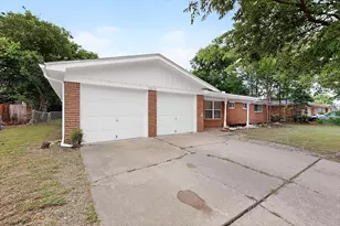 3632 Venice Dr, North Richland Hills, TX 76180 - Photo 4