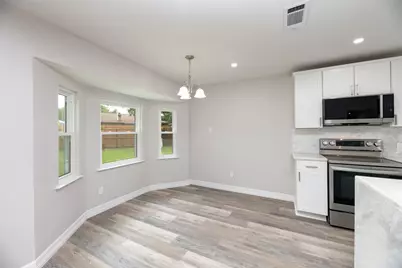 314 Sixpence Lane, Euless, TX 76039 - Photo 10