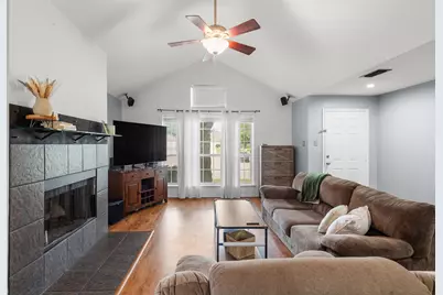 136 Goldeneye Lane, Fort Worth, TX 76120 - Photo 8