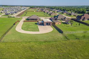 1231 Colorado Dr, Waxahachie, TX 75167 - Photo 4