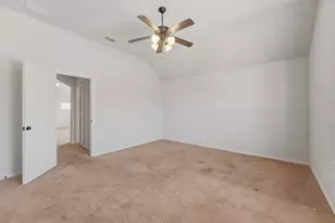 1310 Hearthstone Dr, Burleson, TX 76028 - Photo 26