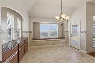 1310 Hearthstone Dr, Burleson, TX 76028 - Photo 16