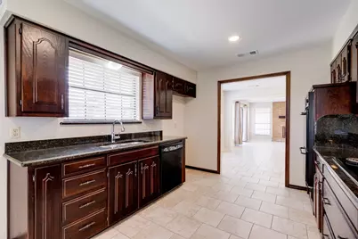 3916 San Mateo Drive, Plano, TX 75023 - Photo 14