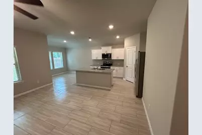 333 Lubbock Drive, Azle, TX 76020 - Photo 4